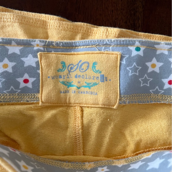 SO Junior Mini Skirt Size Med NWOT - Picture 3 of 4